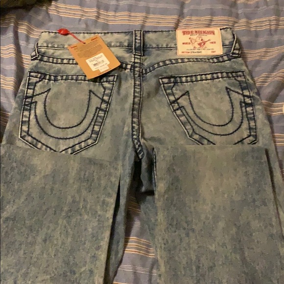 True religion jeans . - Picture 3 of 4